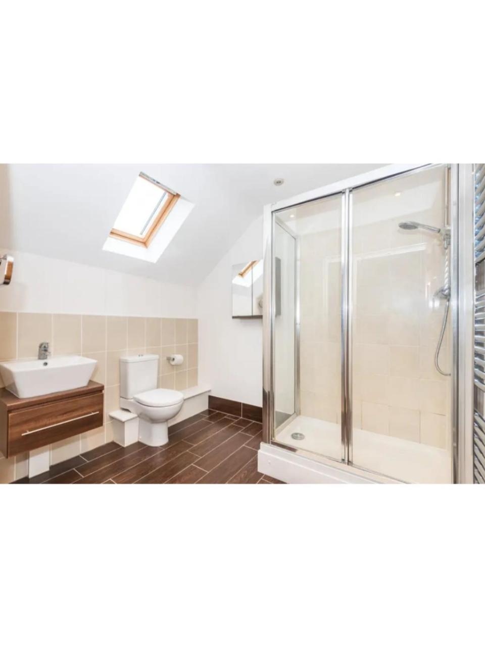 Spacious And Modern Townhouse I Pass The Keys 约克 外观 照片